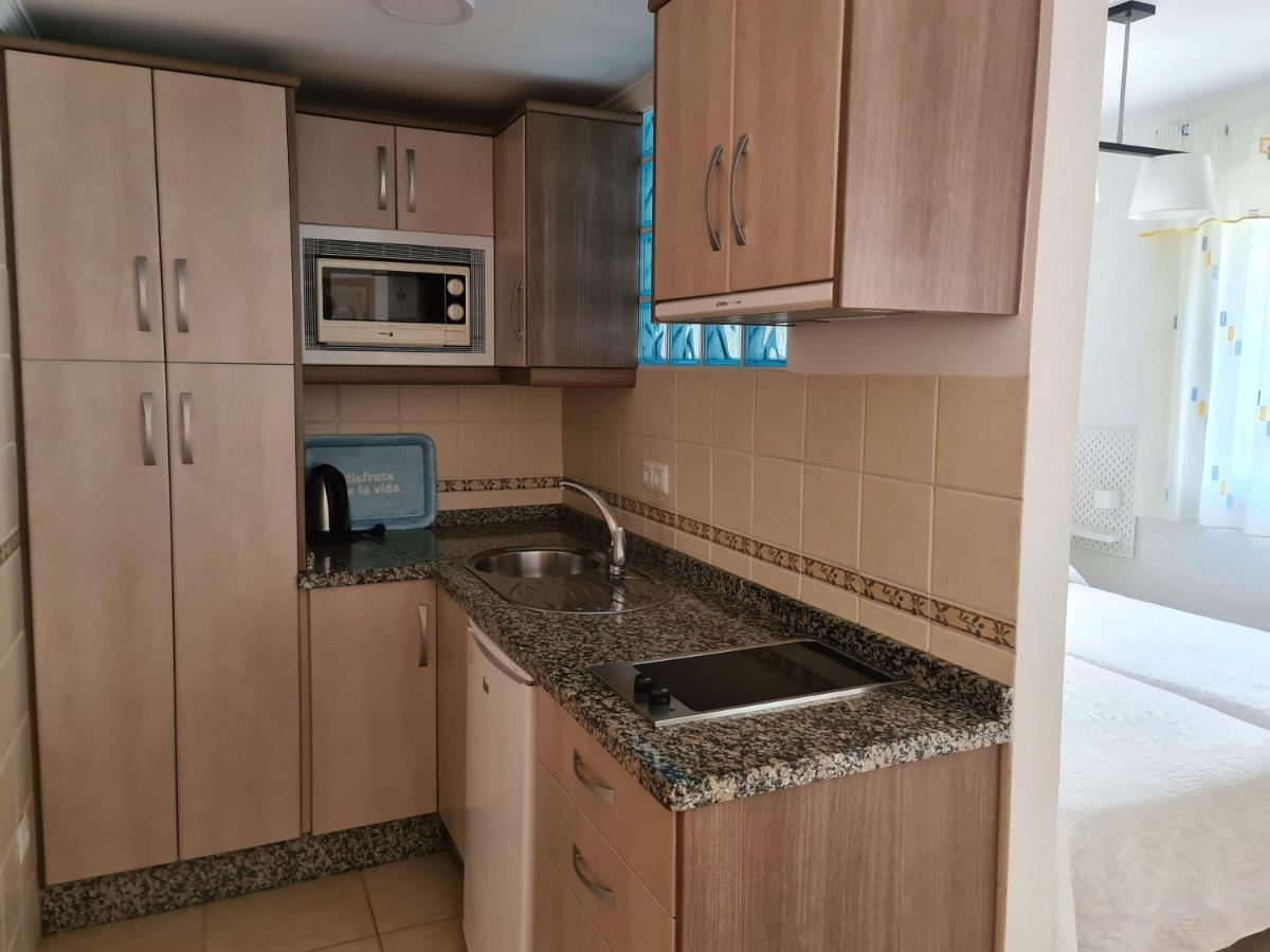 Apartamentos El Barrio Нерха Екстер'єр фото