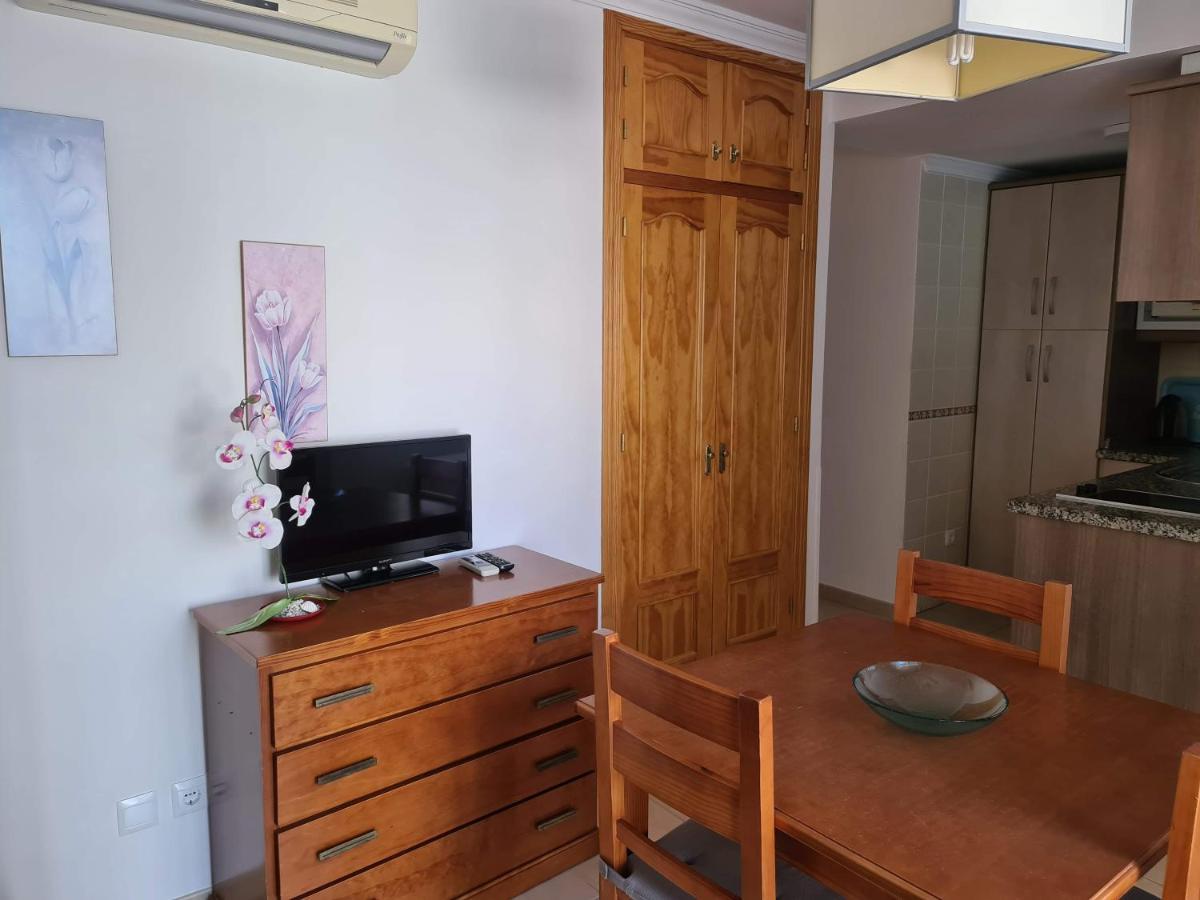 Apartamentos El Barrio Нерха Екстер'єр фото
