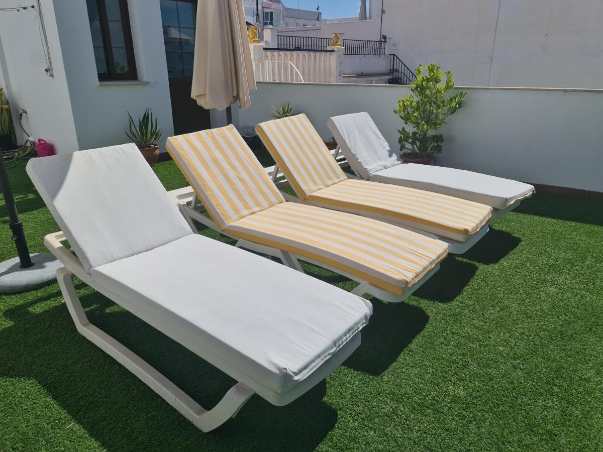 Apartamentos El Barrio Нерха Екстер'єр фото